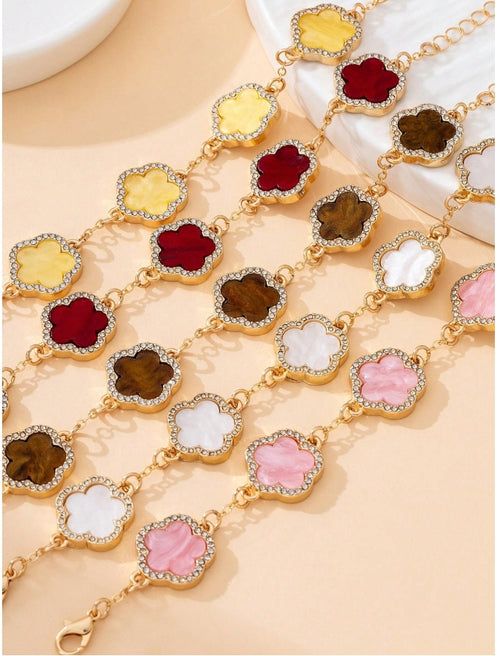 5 Pc Clover Bracelet Set.